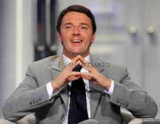 Renzi: troppe banche e poco credito, vareremo un provvedimento